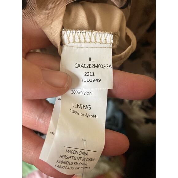 NWT Maxi Skirt Layered Net over Lining Tan and black Size L - Picture 6 of 8